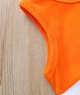 ⁦طقم ولادي مكون من قطعتين تي شيرت بدون أكمام وشورت⁩ - الصورة ⁦3⁩