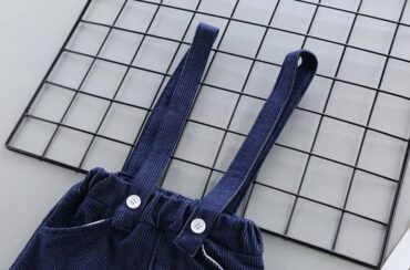⁦طقم الأناقة مكون من شميز بأكمام قصيرة مزين بفيونكة وشورت على شيال للأطفال الأنيقين⁩ - الصورة ⁦8⁩