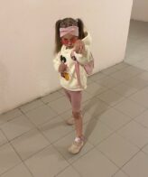 ⁦بلوفر أنيق ولطيف للأطفال، من القطن الناعم بتصميم رسوم كرتونية ميكي مع غطاء للرأس موديل حديث⁩ - الصورة ⁦9⁩
