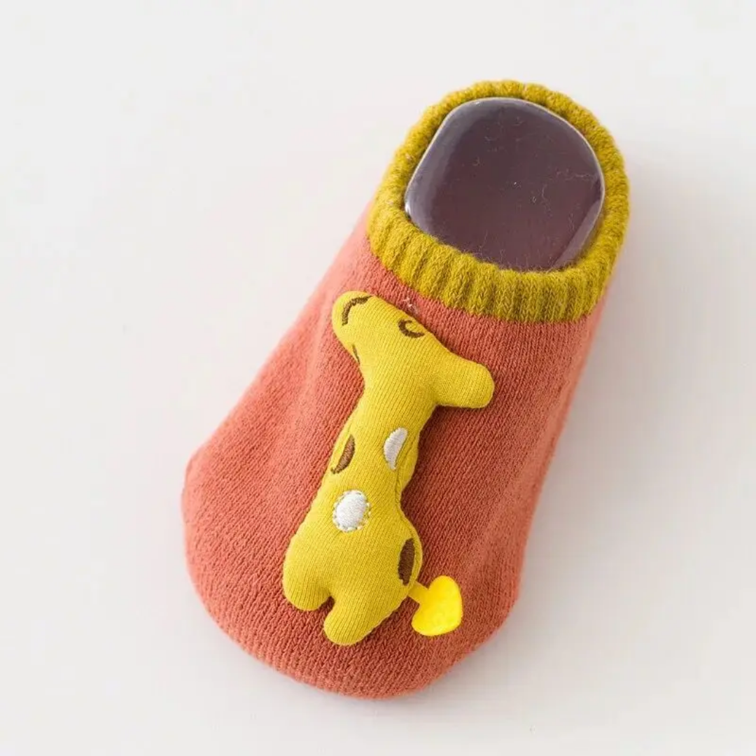 جوراب قطنية وناعمة بأشكال مختلفة - الصورة 3