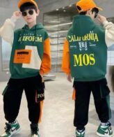 طقم ولادي مكون من قطعتين