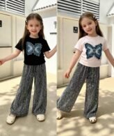 طقم بناتي مكون من بلوزه ذات اكمام قصيره وبنطلون