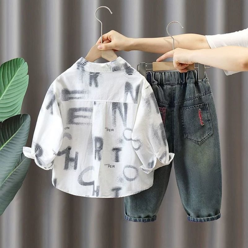 طقم ولادي يتكون من قطعتين شميز بأكمام طويلة وبنطلون - الصورة 2