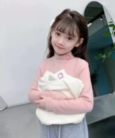 بلوزه بناتي بأكمام طويله وتصميم جذاب